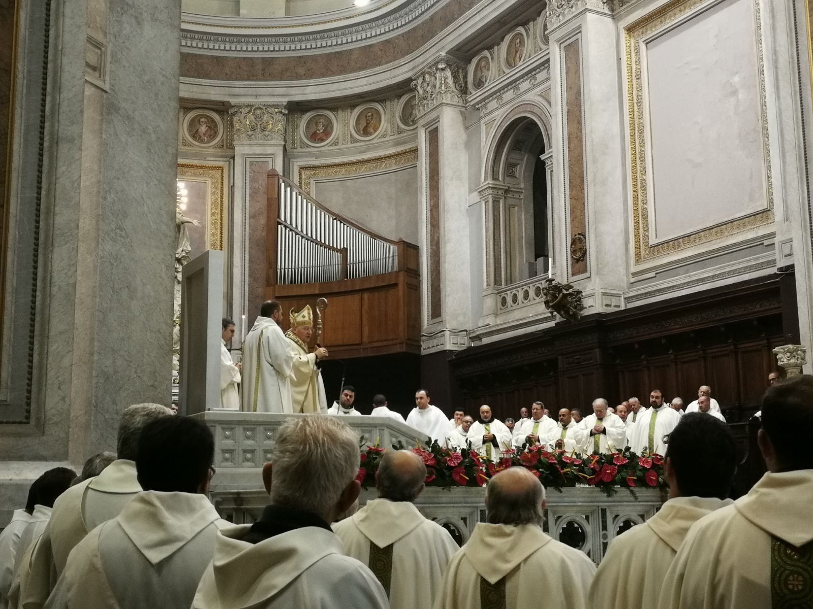 Membra gli uni degli altri