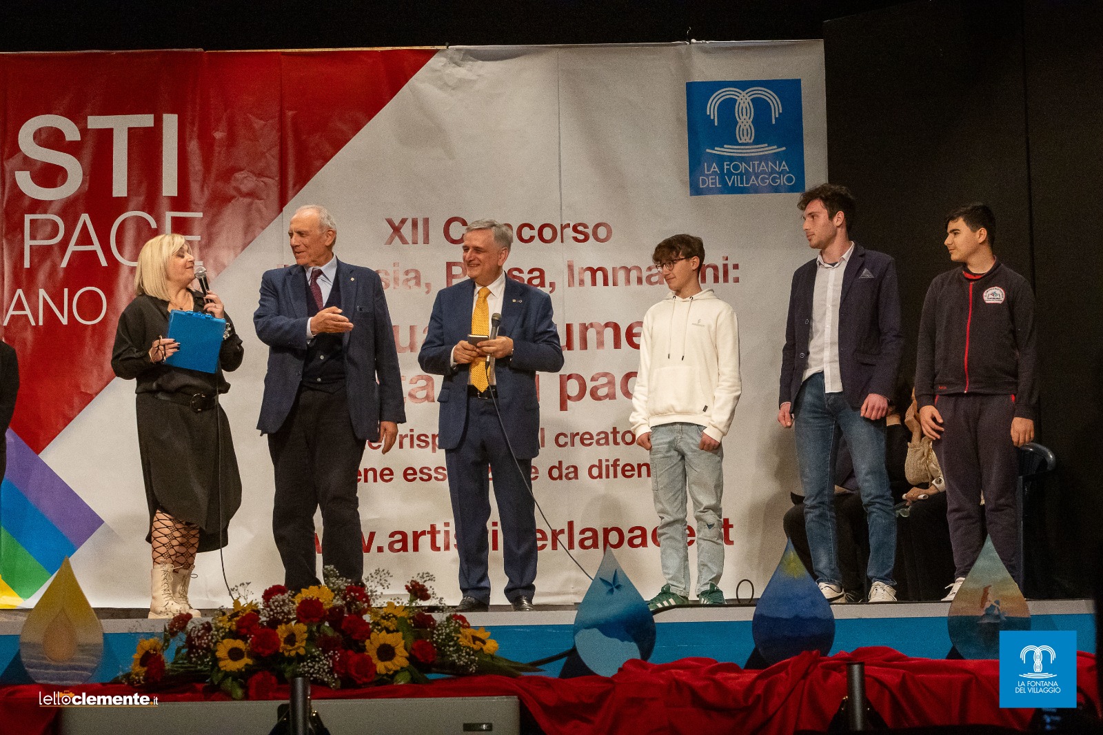 San Vitaliano premia gli artisti per la pace