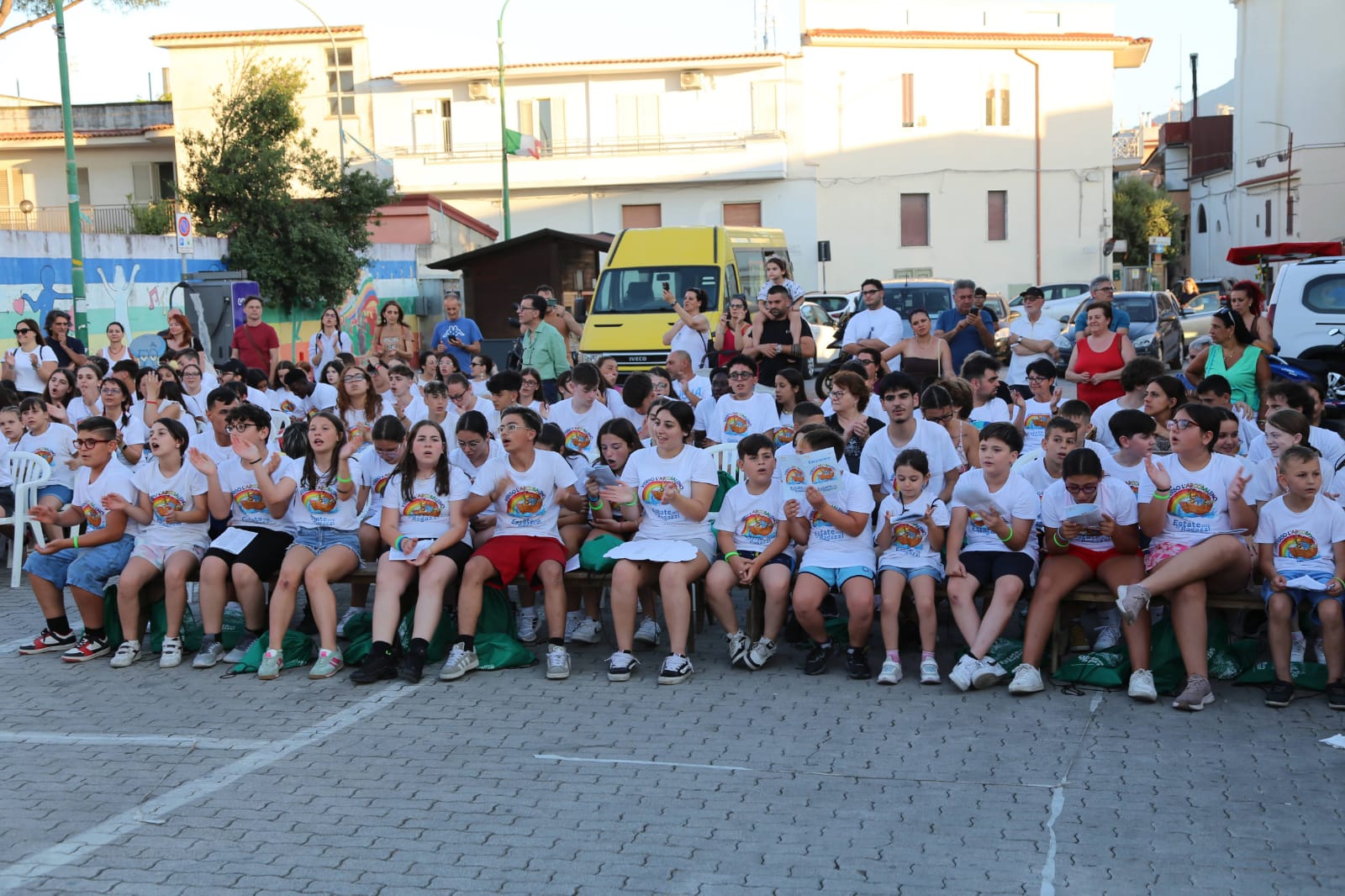 Bambini e ragazzi in marcia per la pace chiedono perdono 