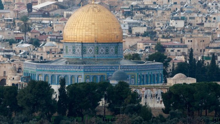 Colletta nazionale in tutte le chiese italiane per la Terra Santa: l'iniziativa della Cei