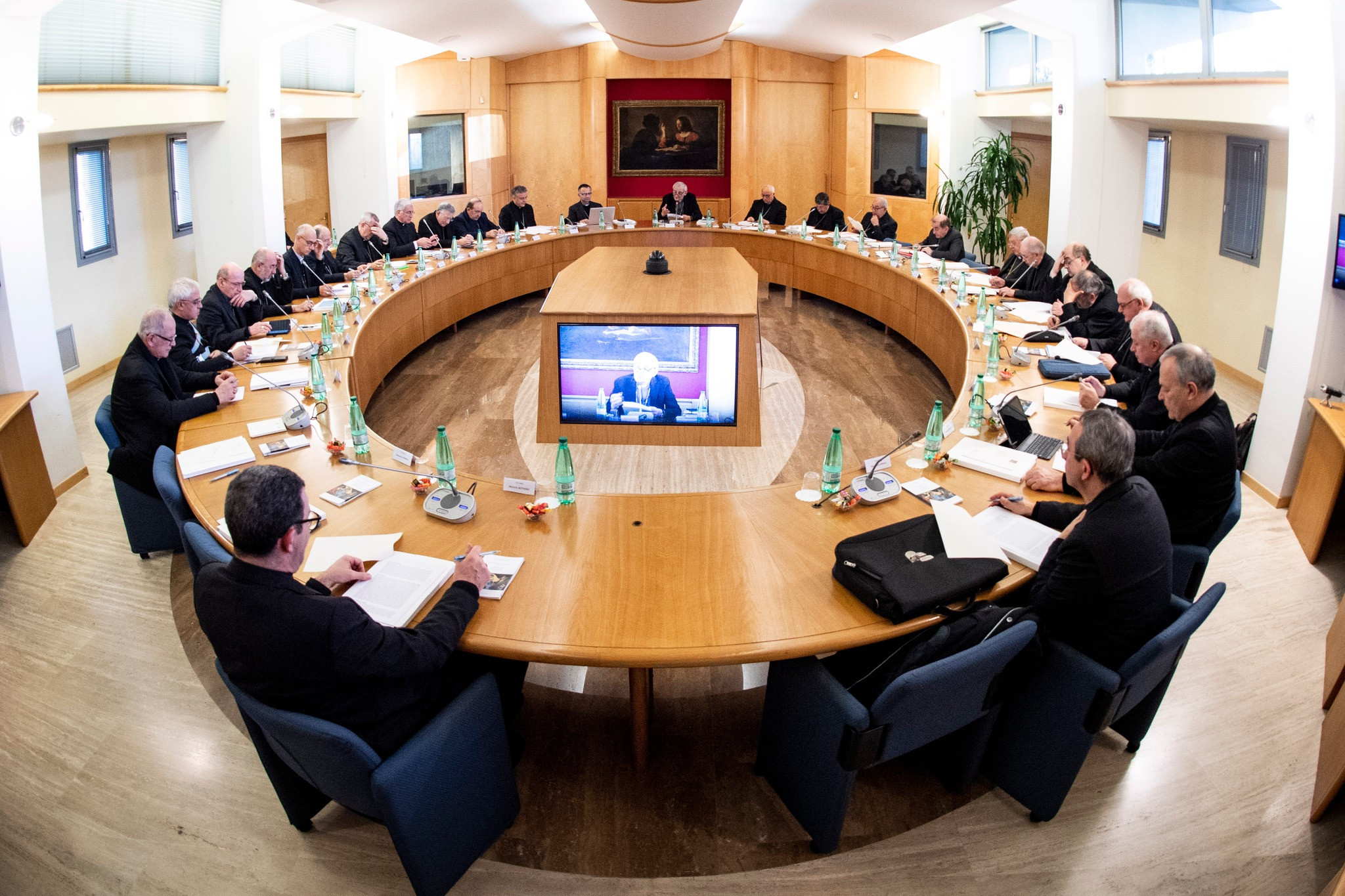 L'appello della Cei: un cessate il fuoco immediato per i conflitti
