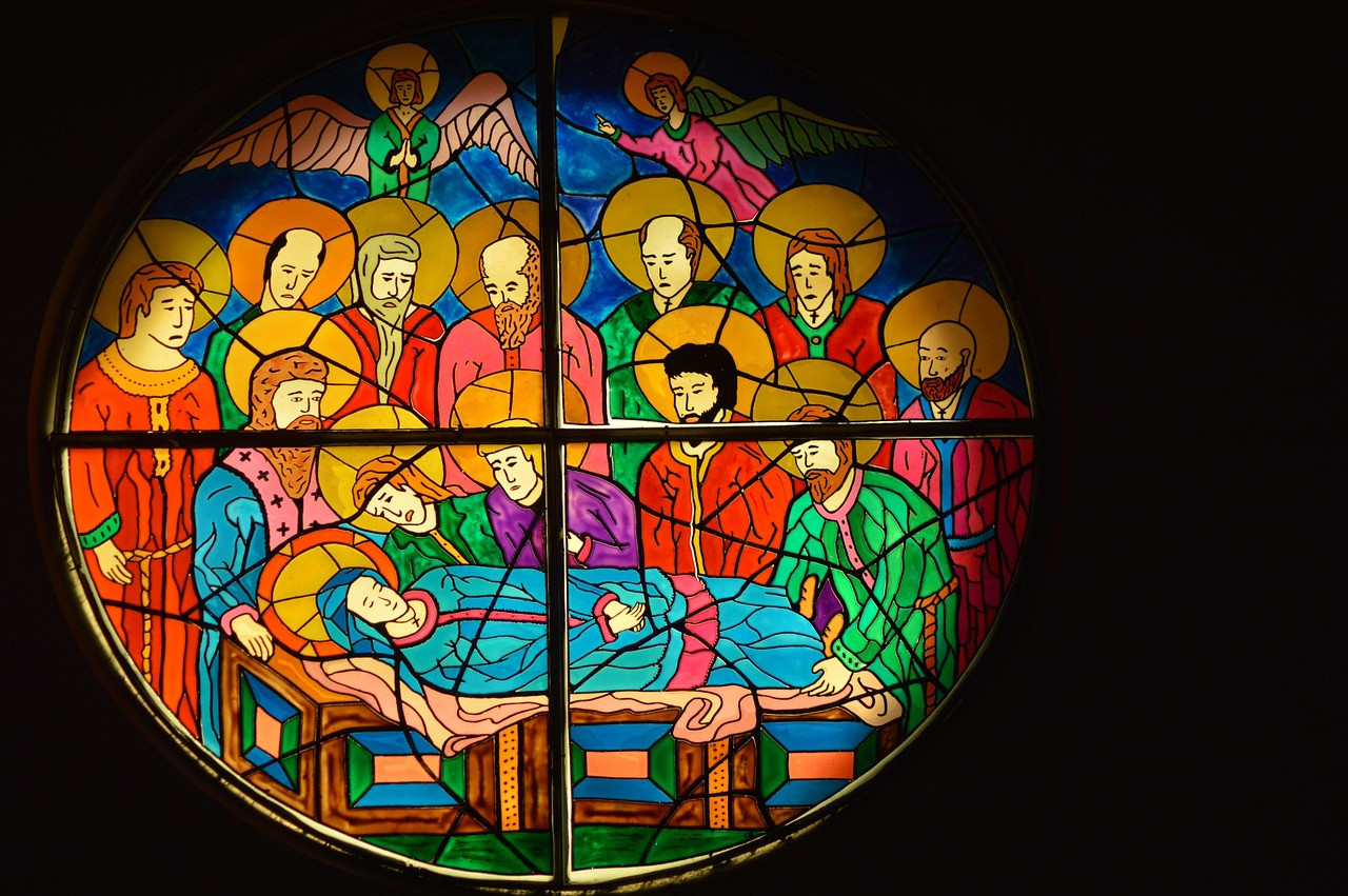 Alla vigilia di Ognissanti in preghiera nelle parrocchie e con San Pier Giorgio Frassati 