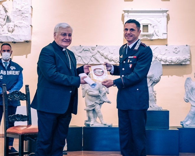 Come i carabinieri, anche noi custodi del bene comune